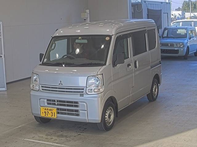 1101 MITSUBISHI MINICAB VAN DS17V 2015 г. (ARAI Oyama)